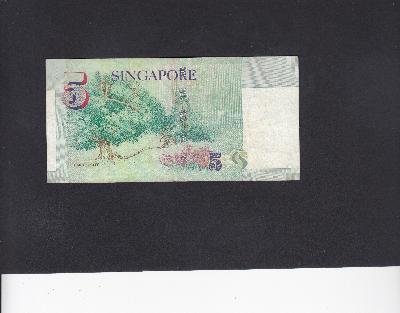 Beschrijving achterzijde: TREE